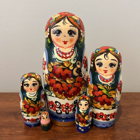 Benko Collection Nesting Doll 6", 5 pc, A53