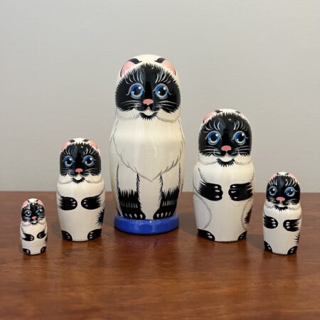 White Cat Nesting Doll 6″, 5 pc., A68