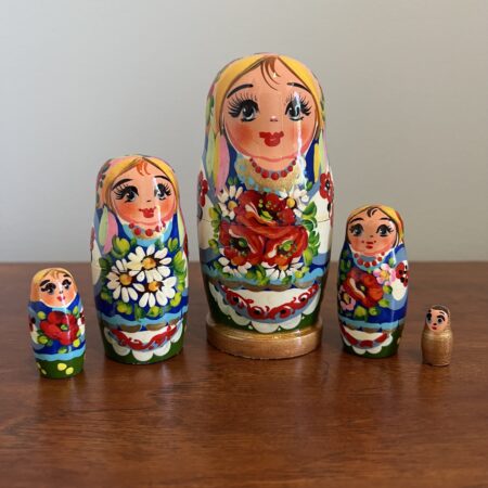 Benko Nesting Doll 5", 5 pc., A186